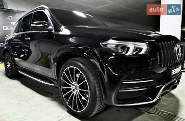 Позашляховик / Кросовер Mercedes-Benz GLE-Class 2022 в 