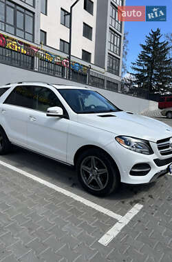 Внедорожник / Кроссовер Mercedes-Benz GLE-Class 2017 в 