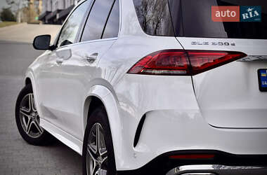 Внедорожник / Кроссовер Mercedes-Benz GLE-Class 2020 в 