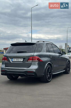 Внедорожник / Кроссовер Mercedes-Benz GLE-Class 2017 в 