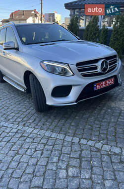 Внедорожник / Кроссовер Mercedes-Benz GLE-Class 2015 в 