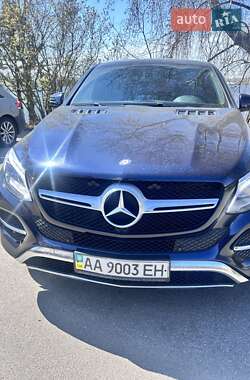 Внедорожник / Кроссовер Mercedes-Benz GLE-Class 2015 в 