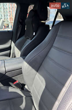 Позашляховик / Кросовер Mercedes-Benz GLE-Class 2021 в 