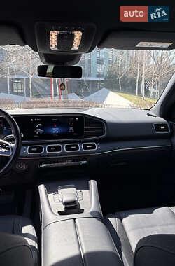 Позашляховик / Кросовер Mercedes-Benz GLE-Class 2021 в 