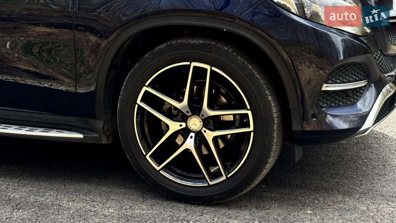 Позашляховик / Кросовер Mercedes-Benz GLE-Class 2016 в Стрию