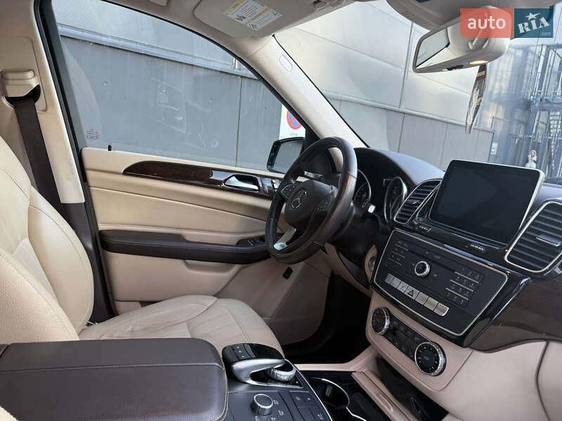 Позашляховик / Кросовер Mercedes-Benz GLE-Class 2015 в Києві