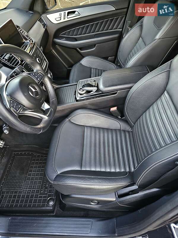 Внедорожник / Кроссовер Mercedes-Benz GLE-Class 2015 в Остроге