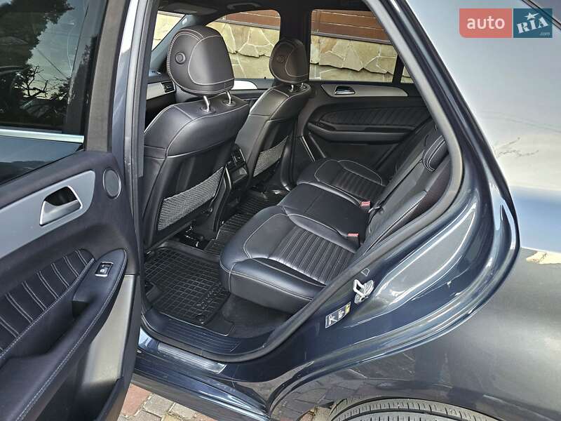 Внедорожник / Кроссовер Mercedes-Benz GLE-Class 2015 в Остроге