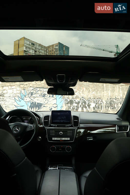 Внедорожник / Кроссовер Mercedes-Benz GLE-Class 2018 в Днепре
