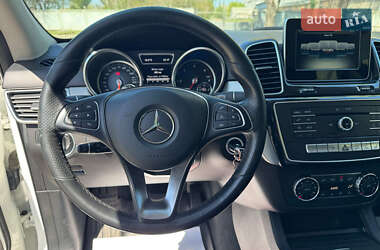 Внедорожник / Кроссовер Mercedes-Benz GLE-Class 2015 в 