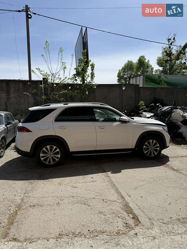 Внедорожник / Кроссовер Mercedes-Benz GLE-Class 2020 в 