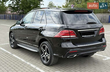 Внедорожник / Кроссовер Mercedes-Benz GLE-Class 2018 в 