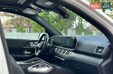 Позашляховик / Кросовер Mercedes-Benz GLE-Class 2020 в 