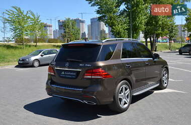 Внедорожник / Кроссовер Mercedes-Benz GLE-Class 2015 в 
