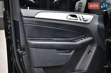 Внедорожник / Кроссовер Mercedes-Benz GLE-Class 2016 в 