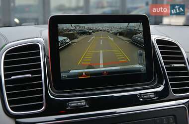 Внедорожник / Кроссовер Mercedes-Benz GLE-Class 2016 в 