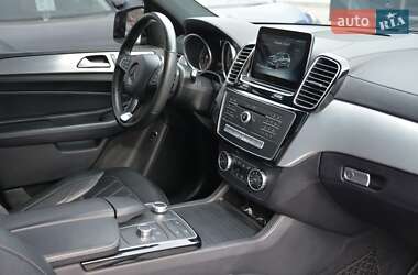Внедорожник / Кроссовер Mercedes-Benz GLE-Class 2016 в 