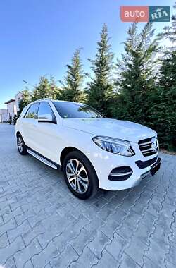 Позашляховик / Кросовер Mercedes-Benz GLE-Class 2017 в 