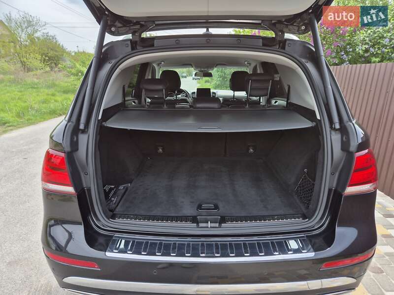 Позашляховик / Кросовер Mercedes-Benz GLE-Class 2016 в Києві фото 22 Позашляховик / Кросовер Mercedes-Benz GLE-Class 2016 в Києві