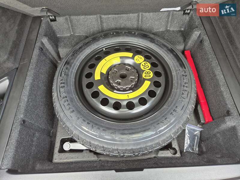 Позашляховик / Кросовер Mercedes-Benz GLE-Class 2016 в Києві фото 24 Позашляховик / Кросовер Mercedes-Benz GLE-Class 2016 в Києві