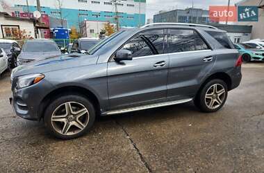 Внедорожник / Кроссовер Mercedes-Benz GLE-Class 2018 в 