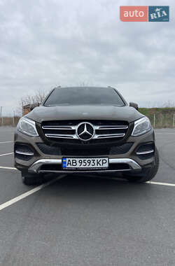 Внедорожник / Кроссовер Mercedes-Benz GLE-Class 2018 в 