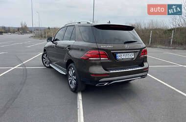 Внедорожник / Кроссовер Mercedes-Benz GLE-Class 2018 в 