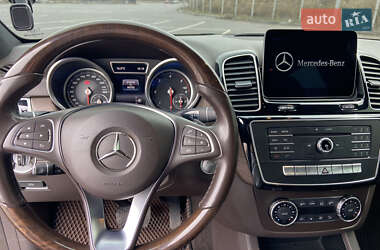 Внедорожник / Кроссовер Mercedes-Benz GLE-Class 2018 в 