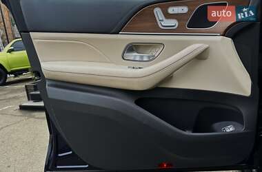 Позашляховик / Кросовер Mercedes-Benz GLE-Class 2019 в 