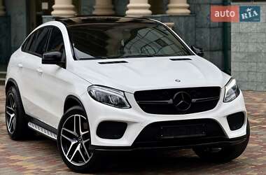 Внедорожник / Кроссовер Mercedes-Benz GLE-Class 2016 в 