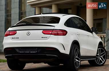 Внедорожник / Кроссовер Mercedes-Benz GLE-Class 2016 в 