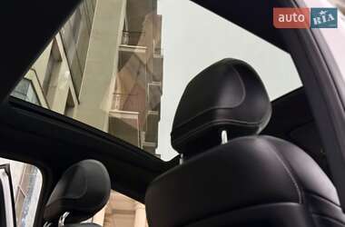 Внедорожник / Кроссовер Mercedes-Benz GLE-Class 2016 в 