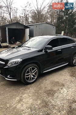 Внедорожник / Кроссовер Mercedes-Benz GLE-Class 2015 в 