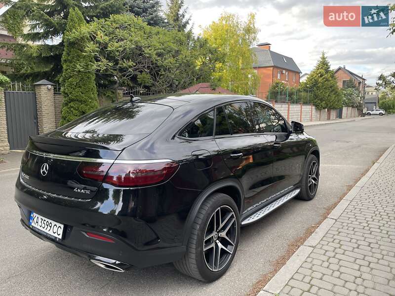 Позашляховик / Кросовер Mercedes-Benz GLE-Class 2016 в Києві