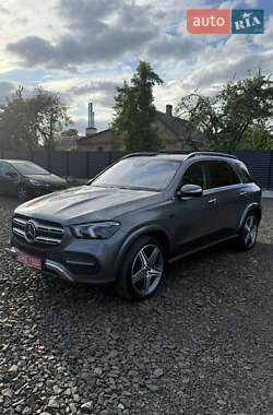 Позашляховик / Кросовер Mercedes-Benz GLE-Class 2020 в 