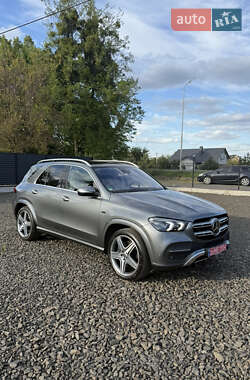Позашляховик / Кросовер Mercedes-Benz GLE-Class 2020 в 