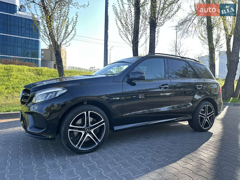 Позашляховик / Кросовер Mercedes-Benz GLE-Class 2016 в Києві