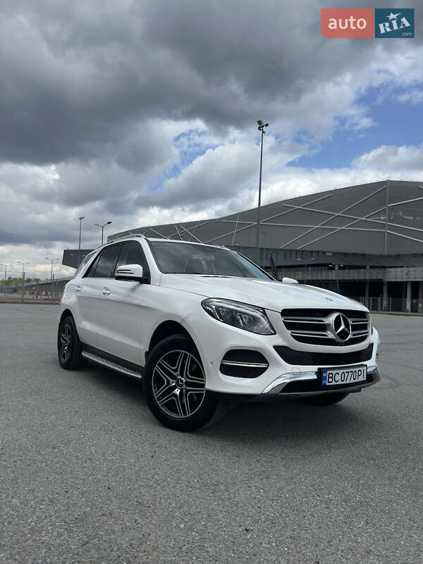 Внедорожник / Кроссовер Mercedes-Benz GLE-Class 2016 в Львове