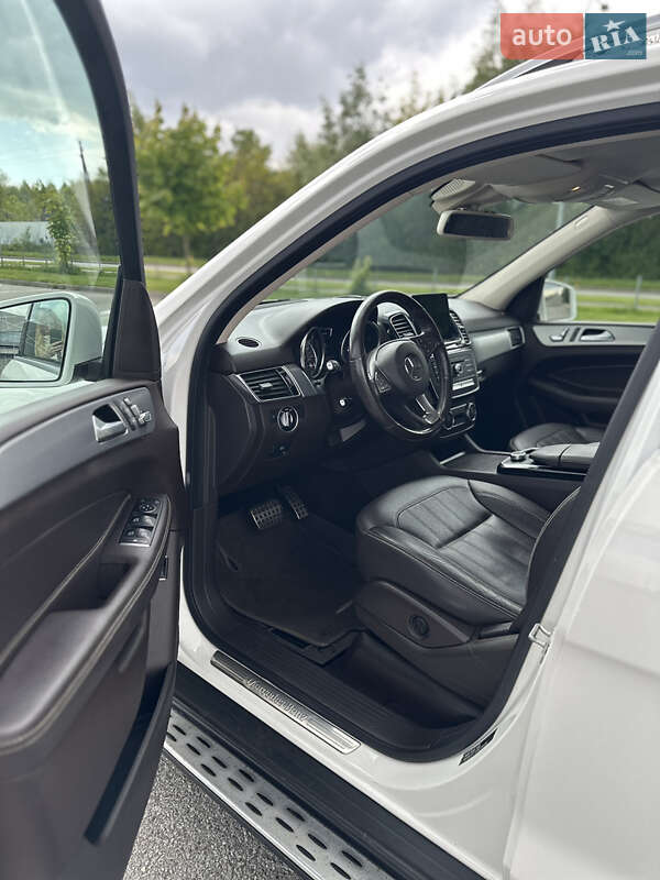 Внедорожник / Кроссовер Mercedes-Benz GLE-Class 2016 в Львове