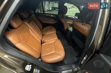 Внедорожник / Кроссовер Mercedes-Benz GLE-Class 2015 в 
