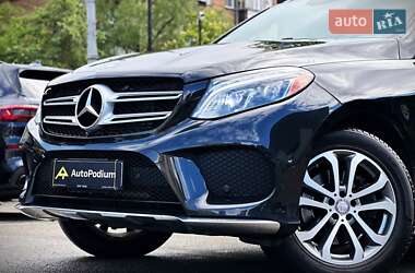 Внедорожник / Кроссовер Mercedes-Benz GLE-Class 2016 в 