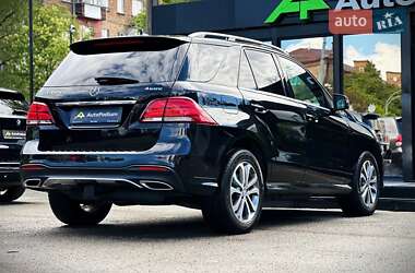 Внедорожник / Кроссовер Mercedes-Benz GLE-Class 2016 в 