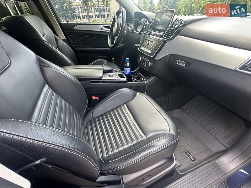 Внедорожник / Кроссовер Mercedes-Benz GLE-Class 2016 в Киеве