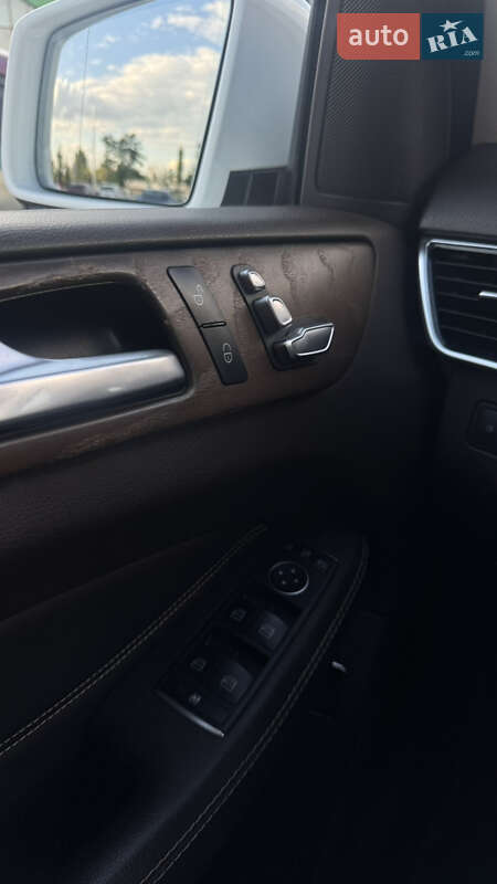 Внедорожник / Кроссовер Mercedes-Benz GLE-Class 2017 в Киеве