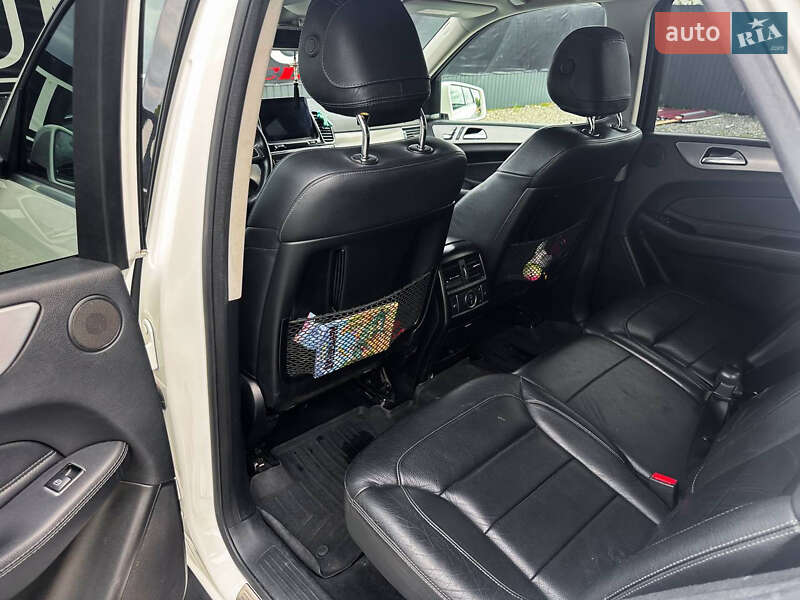 Внедорожник / Кроссовер Mercedes-Benz GLE-Class 2017 в Ужгороде