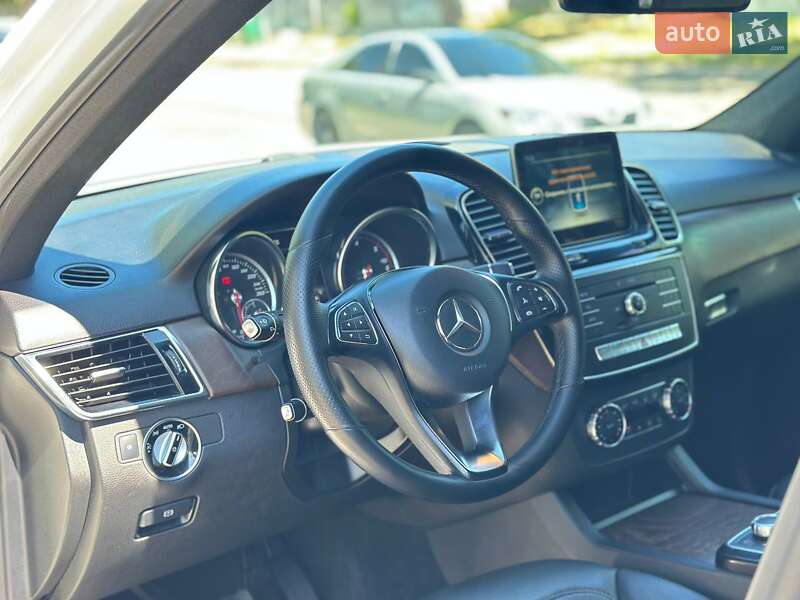 Позашляховик / Кросовер Mercedes-Benz GLE-Class 2017 в Миколаєві