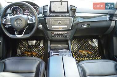 Внедорожник / Кроссовер Mercedes-Benz GLE-Class 2015 в 