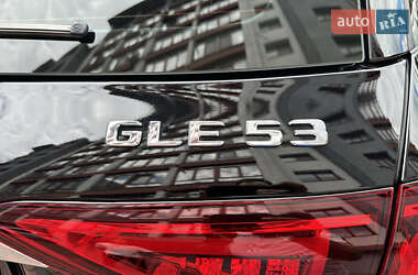 Позашляховик / Кросовер Mercedes-Benz GLE-Class 2020 в 