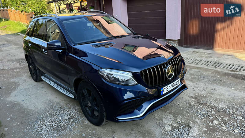 Позашляховик / Кросовер Mercedes-Benz GLE-Class 2017 в 