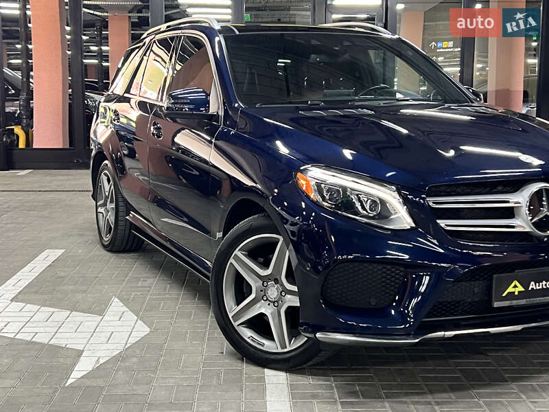 Внедорожник / Кроссовер Mercedes-Benz GLE-Class 2016 в Киеве